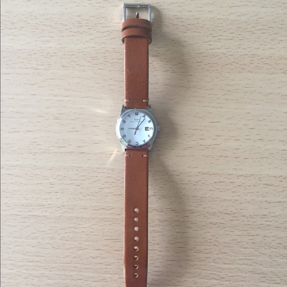 Marc Jacobs Leather Strap watch
